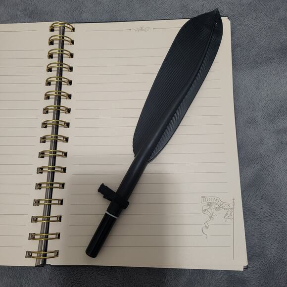 Harry Potter Hogwarts Crest Notebook & Feather Pen Set Journal Diary Book Wizard - Picture 12 of 16